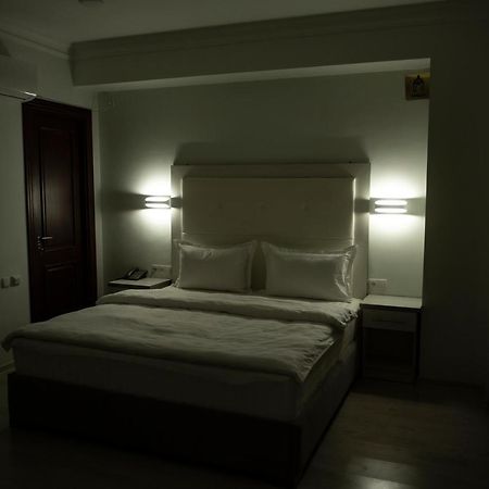 Viva Hotel Tashkent Bagian luar foto