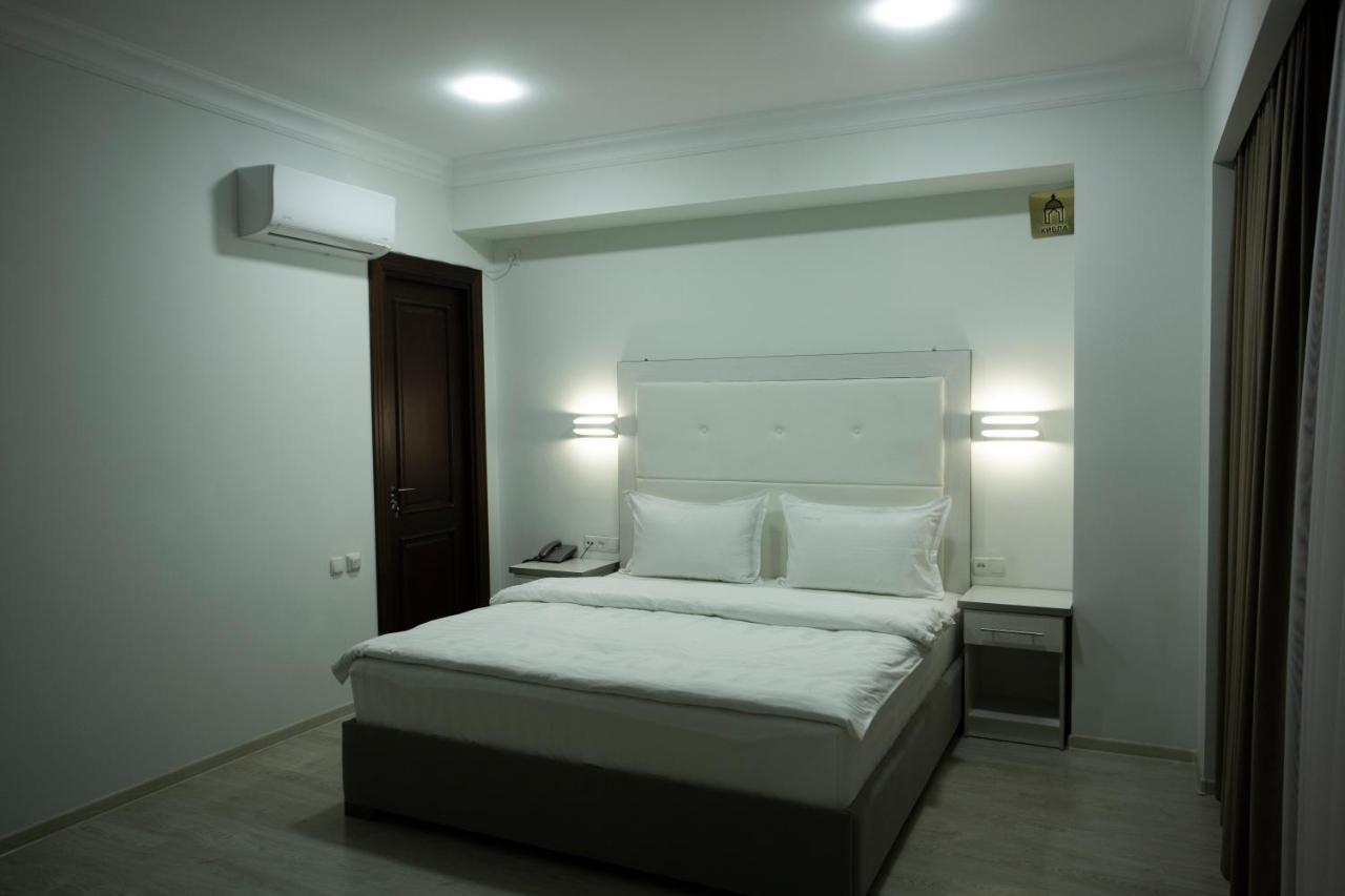 Viva Hotel Tashkent Bagian luar foto